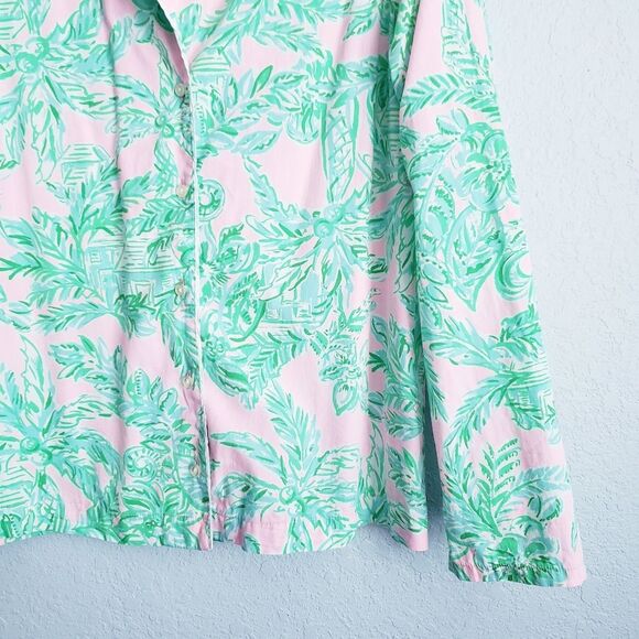 Lilly Pulitzer Button Down Pajama Top in Mandevilla Baby Pink Sand - Picture 2 of 7